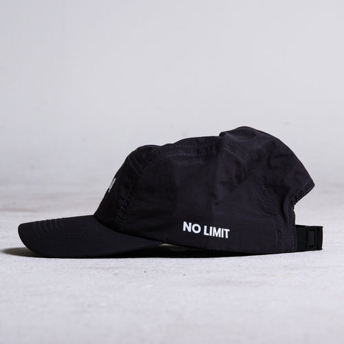 PERFORMANCE HAT