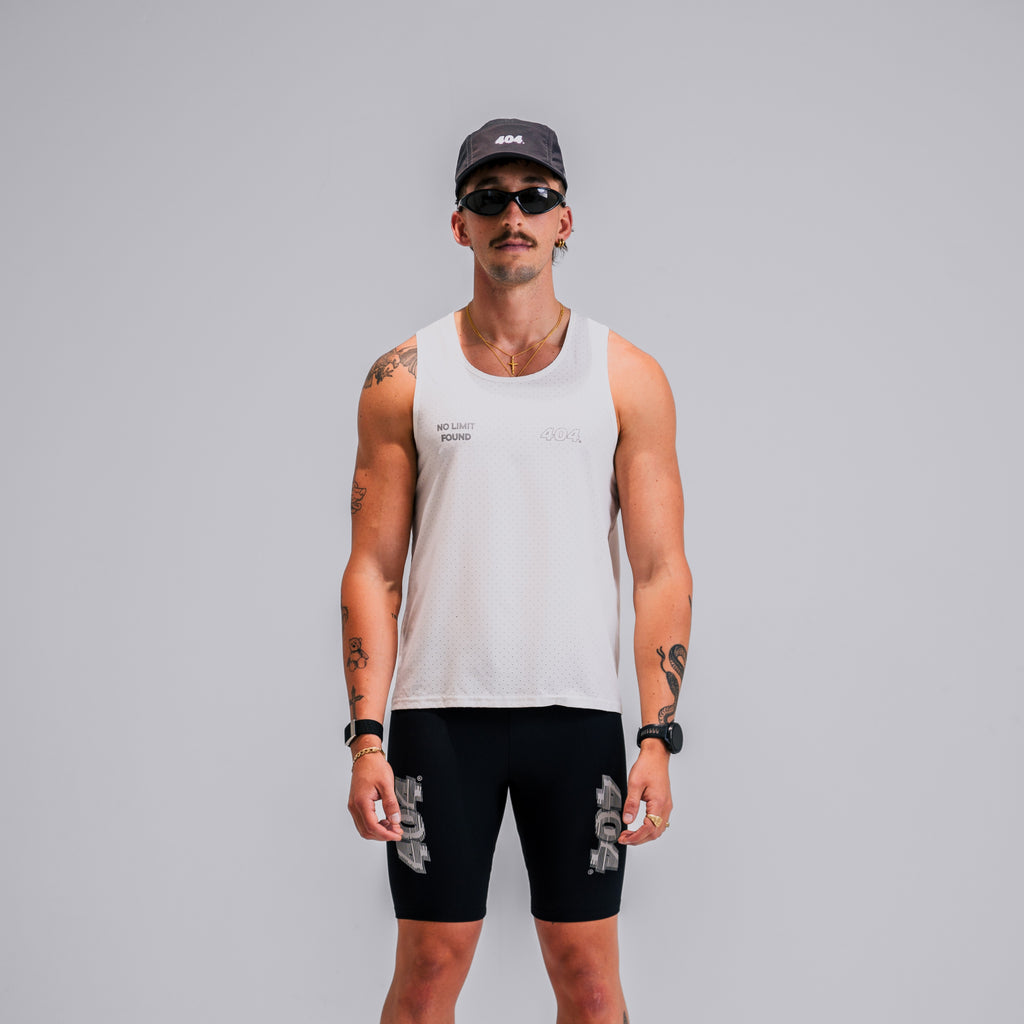 PERFORMANCE VEST